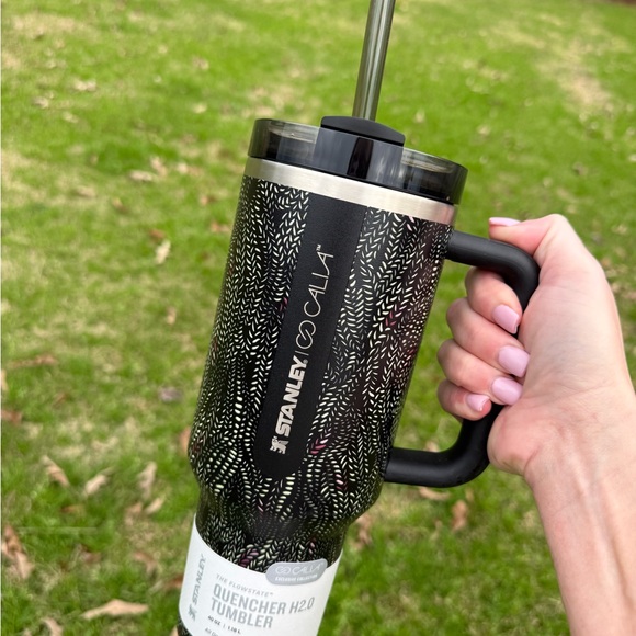 40oz Stanley with *custom* topper - Picture 4 of 4